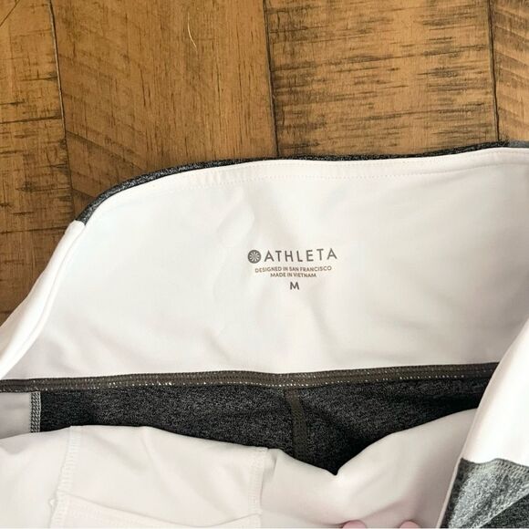 Athleta Leggings Size M Salutation Colorblock Asymmetrical Powervita 7/8 Yoga - Picture 4 of 6